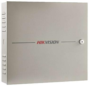 Hikvision ajtóvezérlő 1 ajtóhoz; két irány; 2 Wiegand, 2 RS485 olvasó; 300000 esemény; 100000 kártya; IP csatlakozás; 12V DC