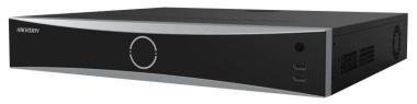 Hikvision 32 csatornás AcuSense NVR; 256/160 Mbps be-/kimeneti sávszélesség; ember, jármű det.; 4 HDD (16TB); riasztás: 16/9; 2 RJ45 Ethernet; 4K HDMI/VGA